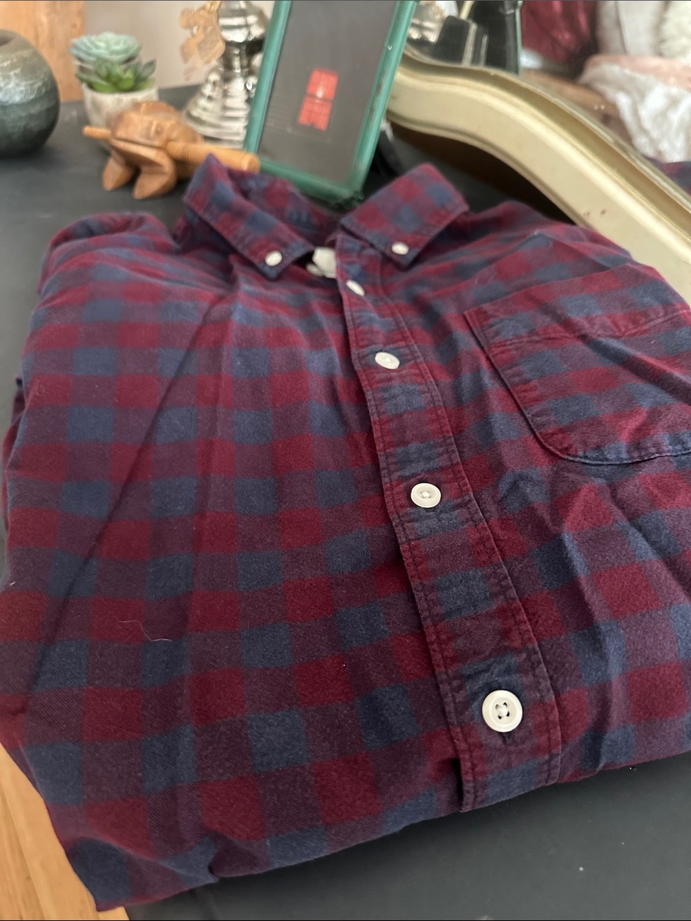 🫐 SALE - Button-Down Plaid Men's Shirt in Burgundy and Navy
